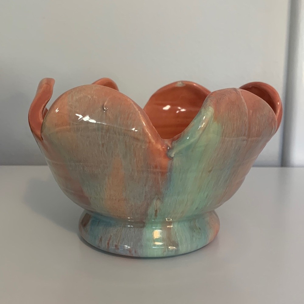 Vintage ceramic floral petal bowl